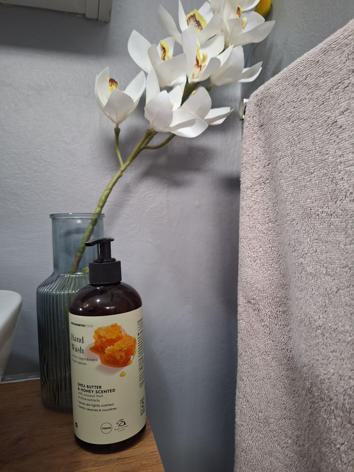 Tiny Home on Broadway – Bathroom, photo 2