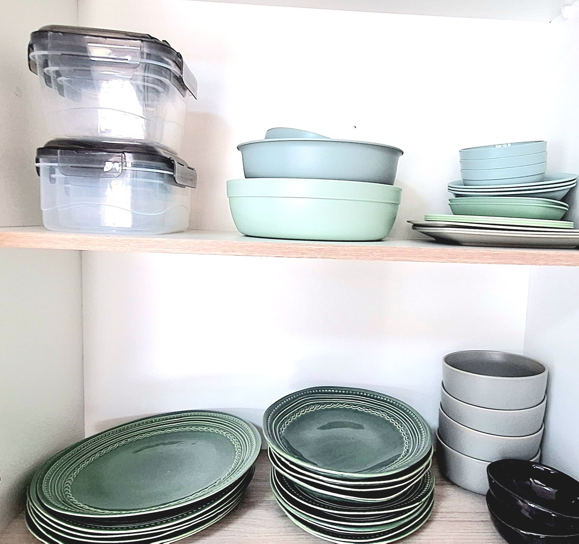 Retreat on 3rd – Kitchen & Crockery, photo 2