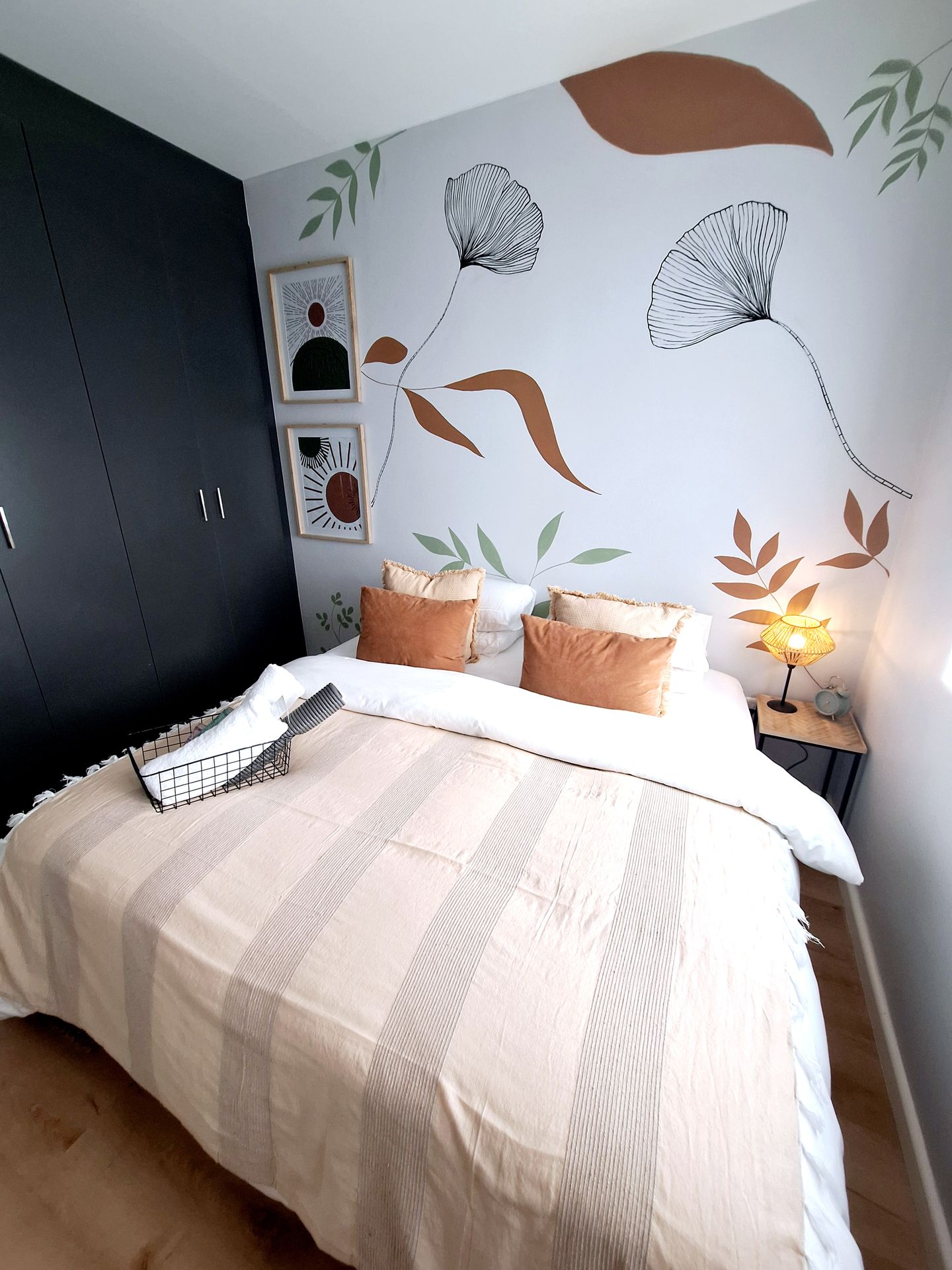 Retreat on 3rd – Second Bedroom, photo 1